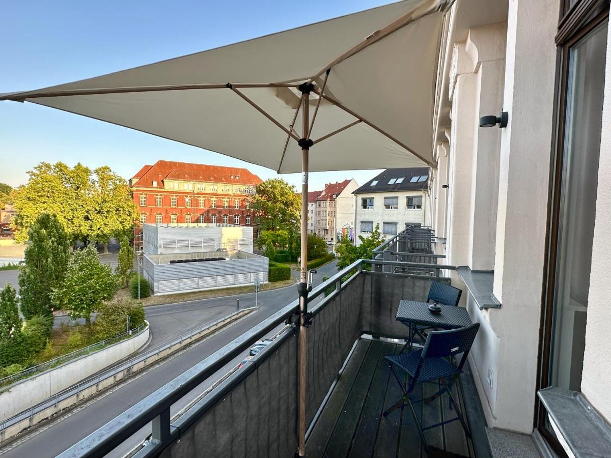 Meos 1 -Zentrum-Balkon-Parkplatz-Gym-Uniklinik Leipzig Buitenkant foto